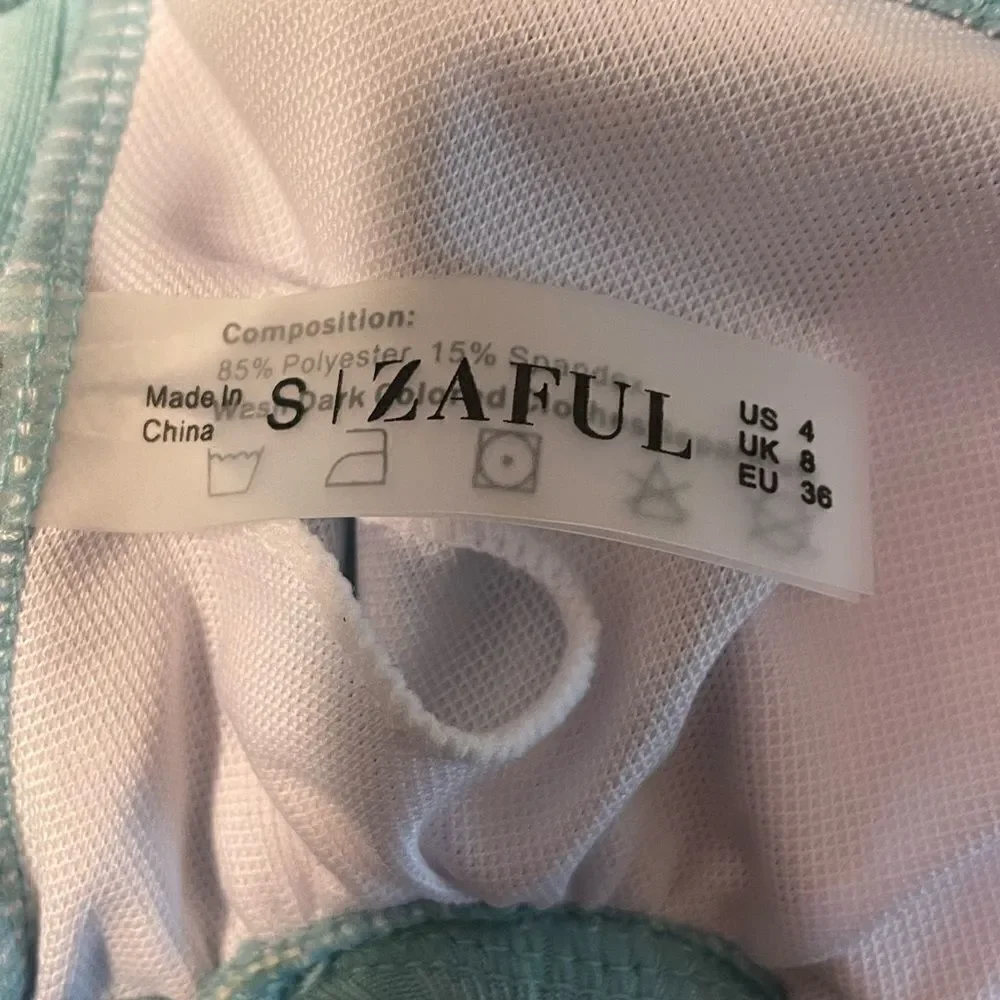 Zaful One Piece Cut Out Swimsuit 4